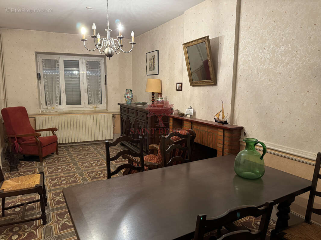 Maison à MONTPEYROUX