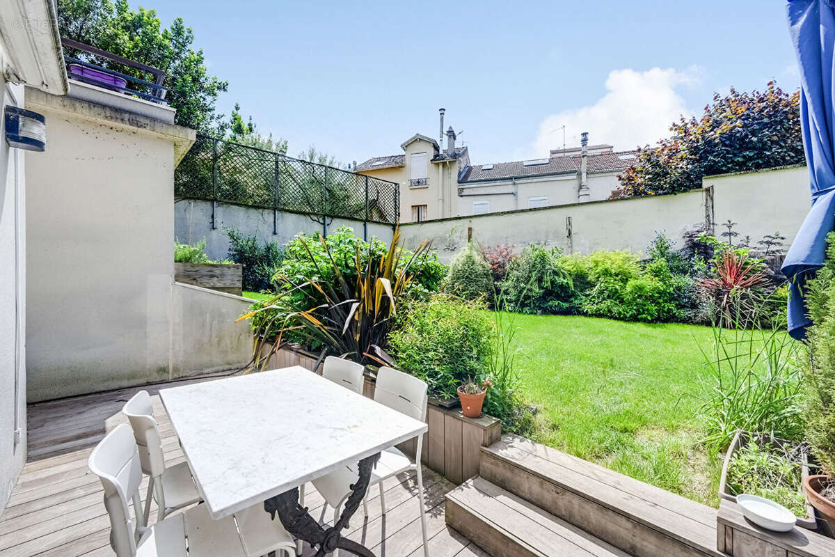 Appartement à ASNIERES-SUR-SEINE
