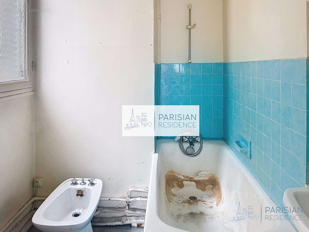 Appartement à PARIS-7E