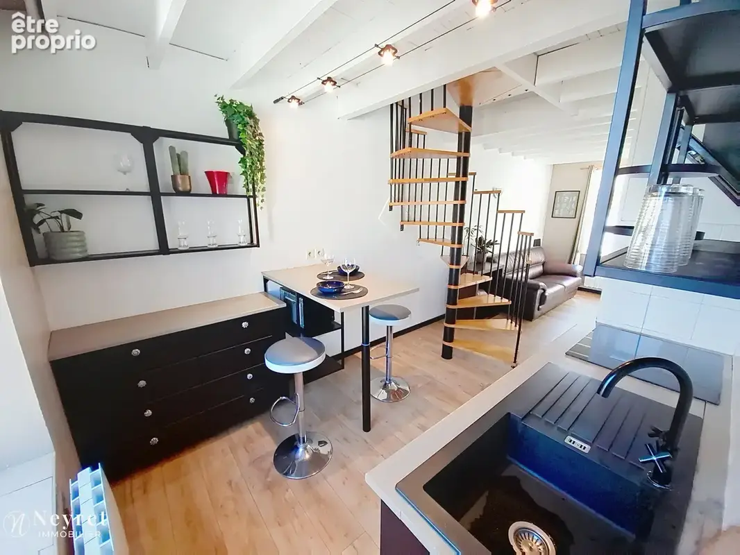 Opportunité à saisir pour investissement :  Duplex T2 au cœur du village de 35,85 m2  / Cave - photo 2