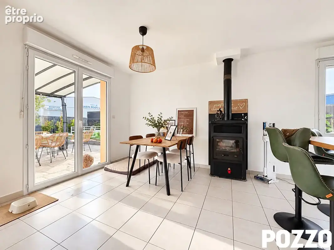A Vendre - Saint Hilaire Du Harcouet - Maison 5 pièce(s) 98 m² - PROXIMITE DES SERVICES - GARAGE - photo 7