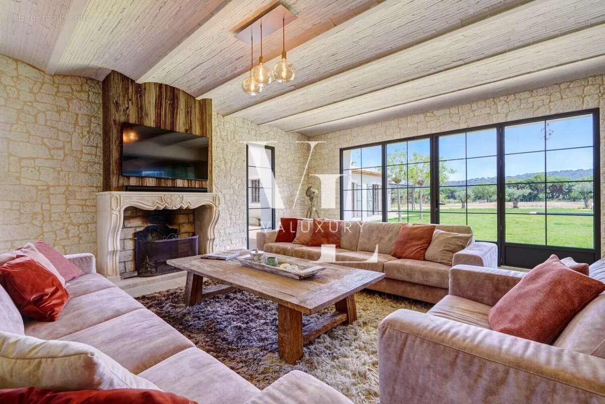 Maison à RAMATUELLE