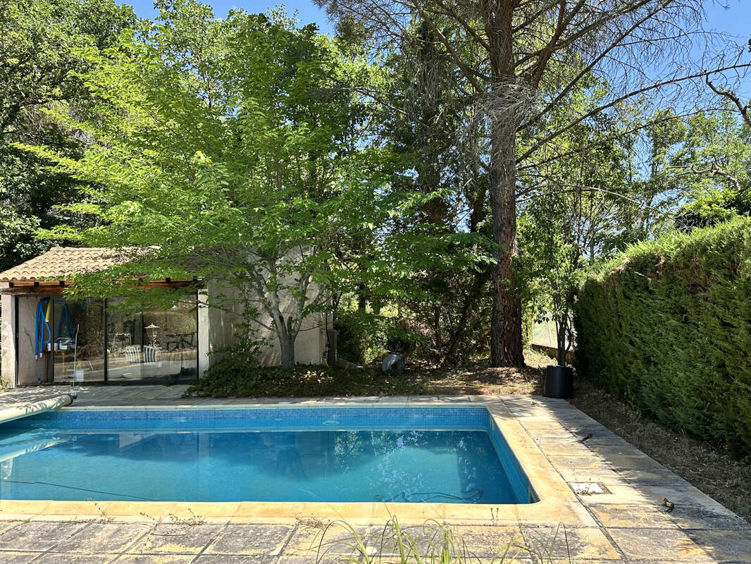 Maison à SAINT-MAXIMIN-LA-SAINTE-BAUME