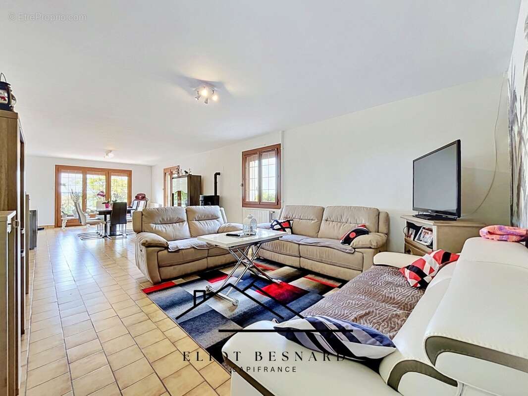 Maison à vendre 4 pièces PROCHE DE LISIEUX avec 1 hectare - photo 8