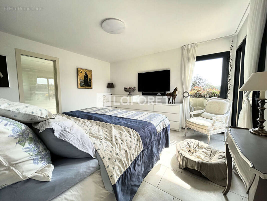 Maison à CAGNES-SUR-MER