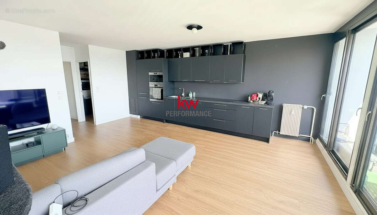 Appartement 65 m² à Argenteuil  - photo 2