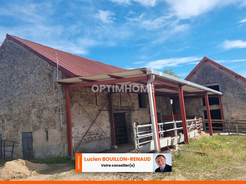 Propriete agricole avec 10 hect de terrain à  vendre /  7 pièces + DEPENDANCES - photo 4