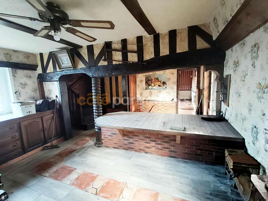 Maison à BIEVILLE-QUETIEVILLE