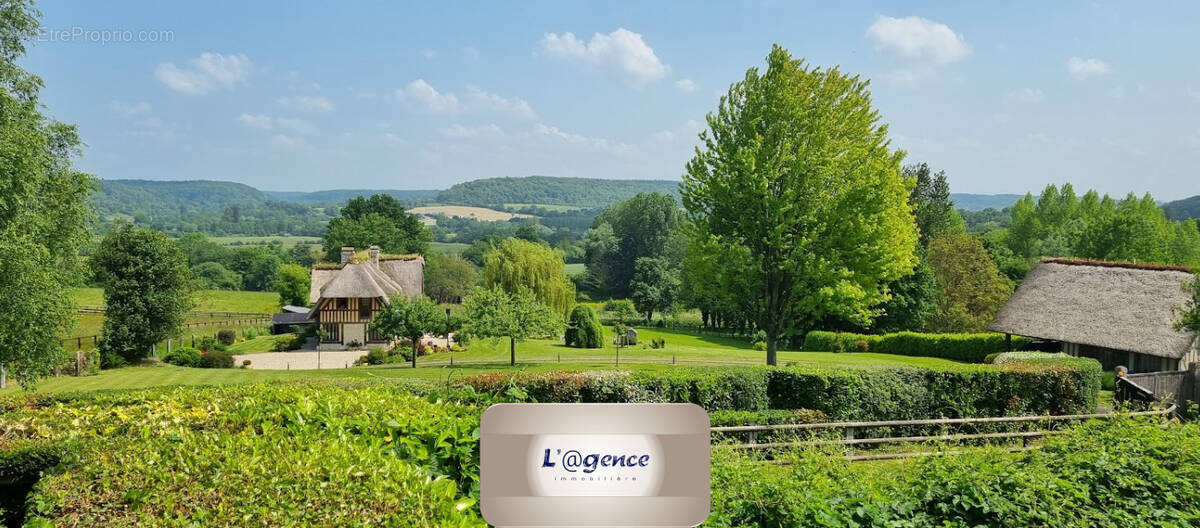 Maison à PONT-L&#039;EVEQUE