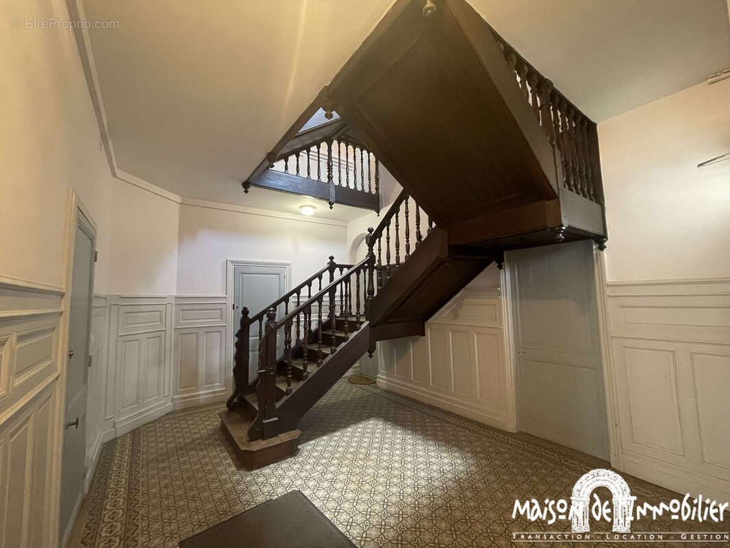 Appartement à COGNAC