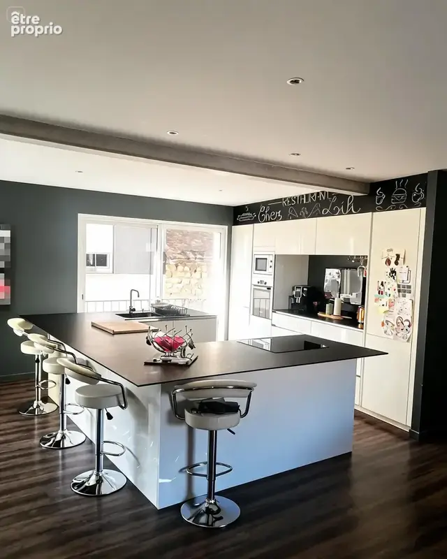 Maison à MIREFLEURS