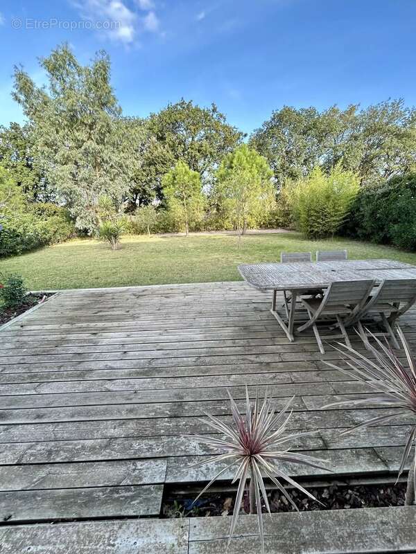 Maison à VILLENEUVE-DE-LA-RAHO