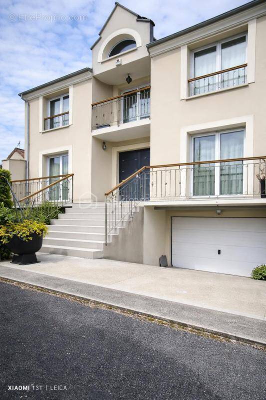 Maison à AULNAY-SOUS-BOIS