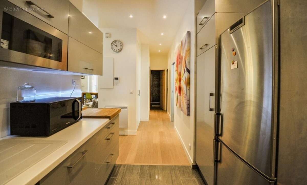 Appartement à MARSEILLE-6E