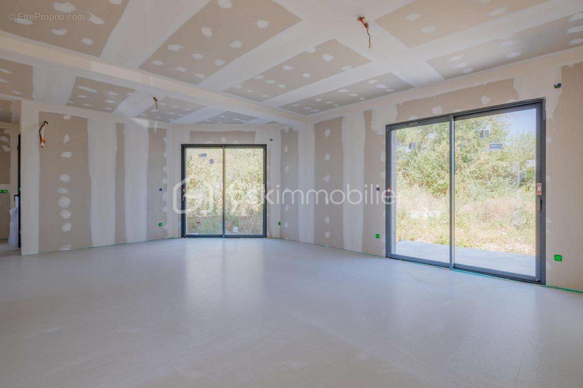 Maison contemporaine neuve de 123 m² - photo 4