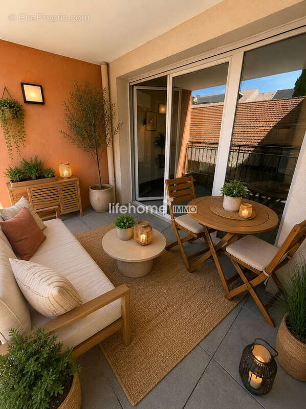 Appartement à COGOLIN