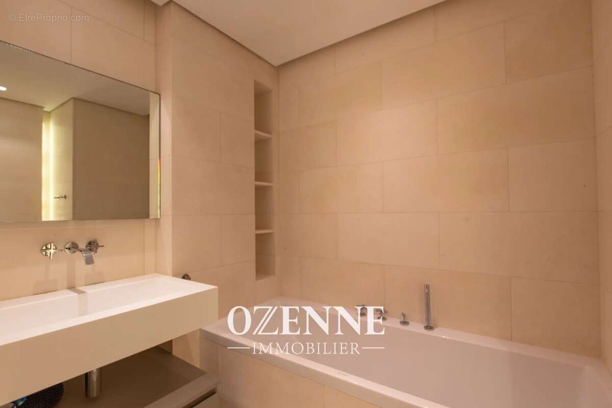 Appartement à BENERVILLE-SUR-MER