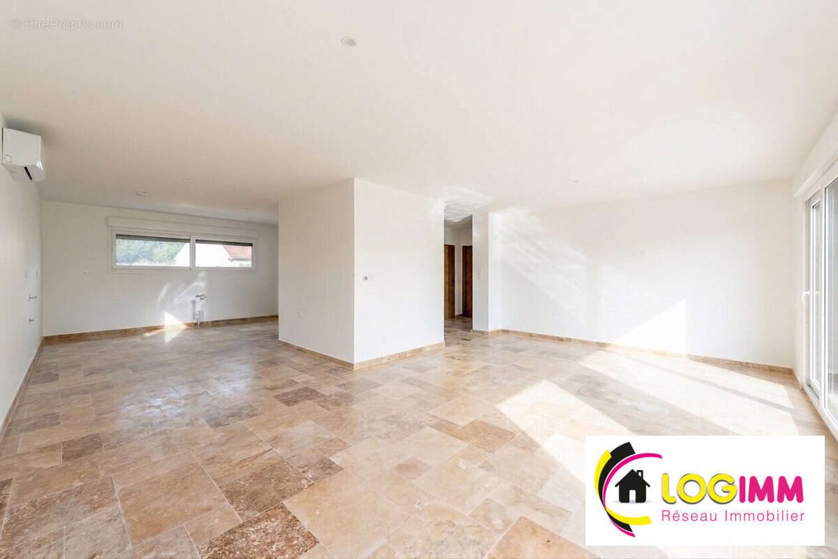 Maison 144 m² à Onnaing  - photo 9