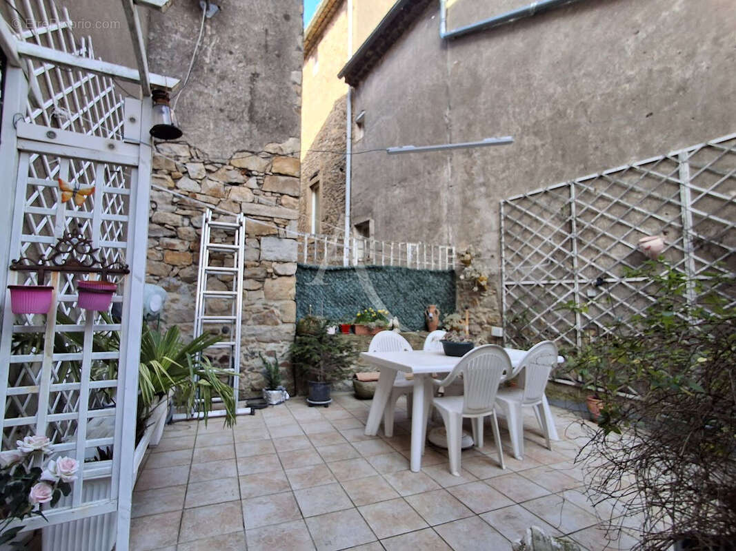 Maison à GRAISSESSAC