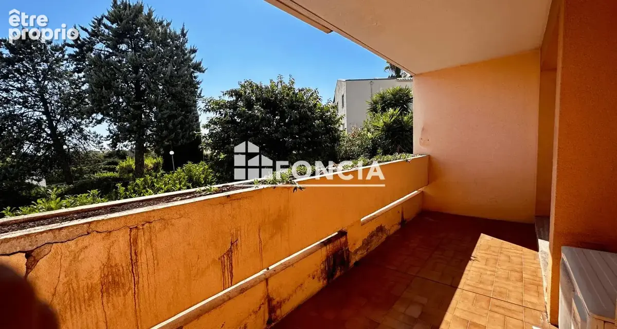 Golfe-juan vaste 2 pieces vue degagee parking - photo 2