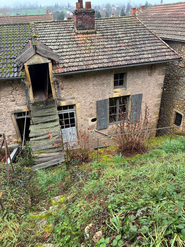 Maison à CHATEAUNEUF