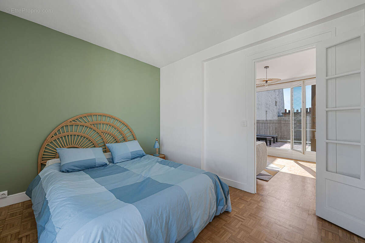 Appartement à PARIS-12E