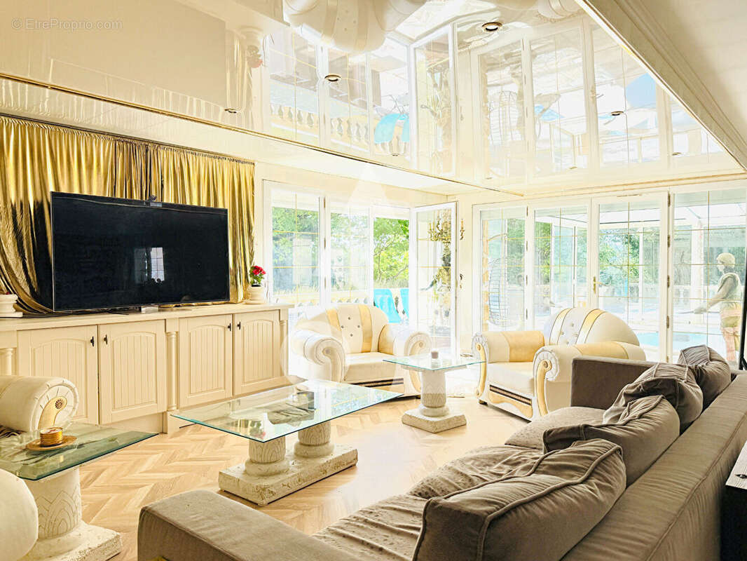 Maison à ARNIERES-SUR-ITON