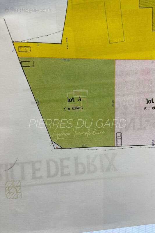 Terrain à SAINT-SIFFRET