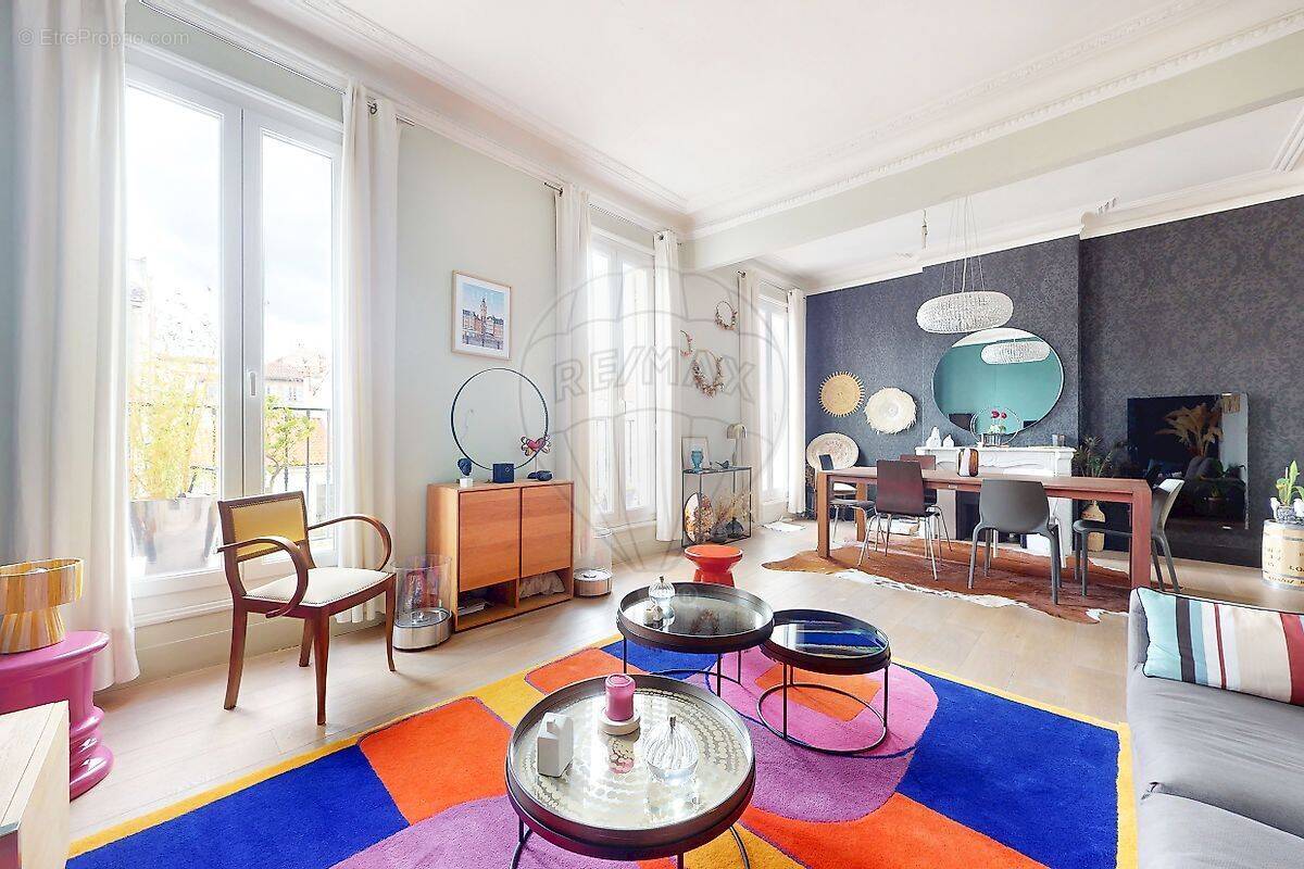 Appartement à MARSEILLE-6E