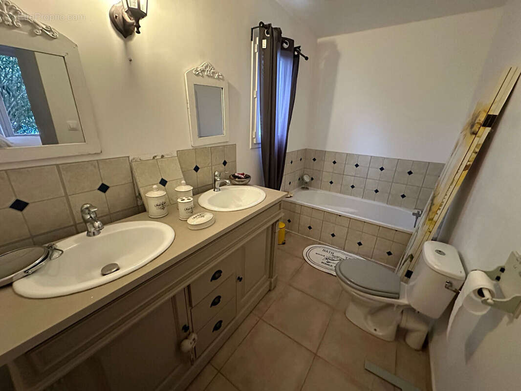 Maison à CHEVAL-BLANC