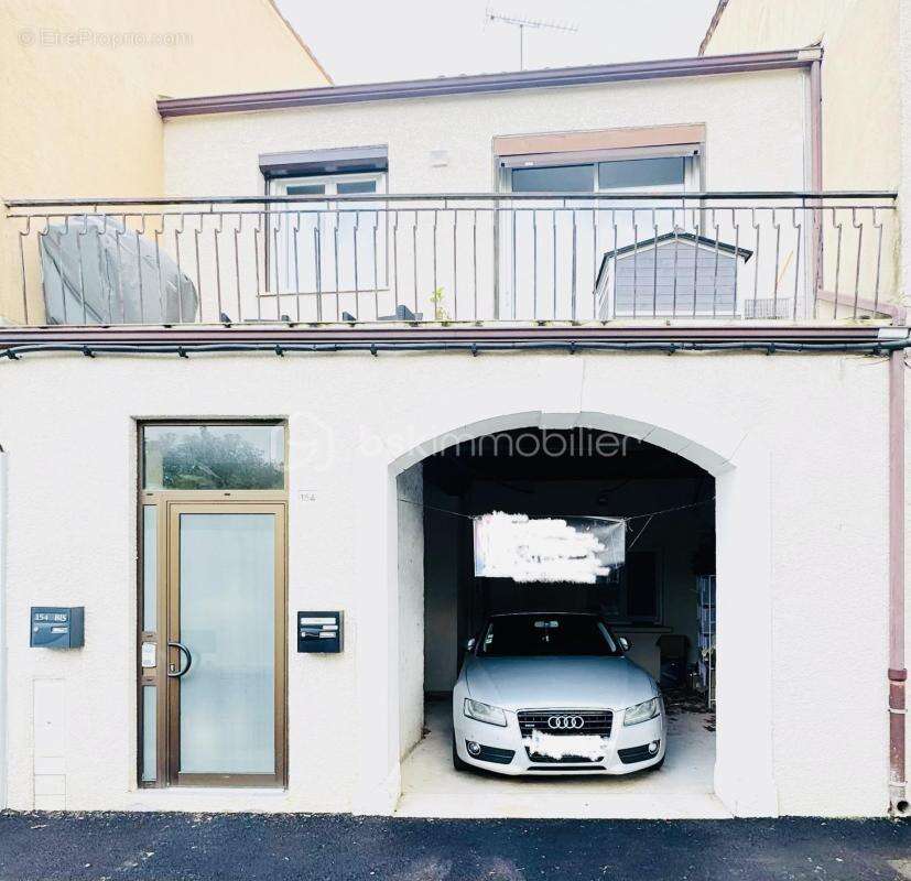 Appartement à LIGNAN-SUR-ORB
