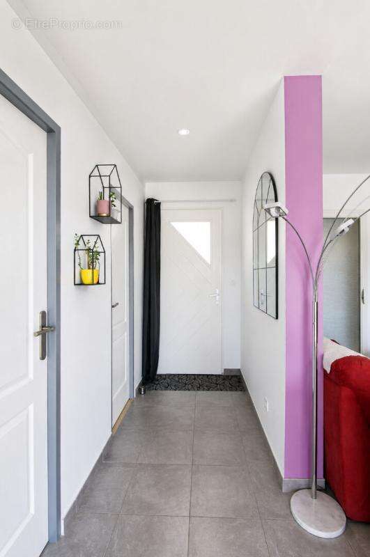 Maison Montredon Des Corbieres 5 pièce(s) 128.44 m2 - photo 2