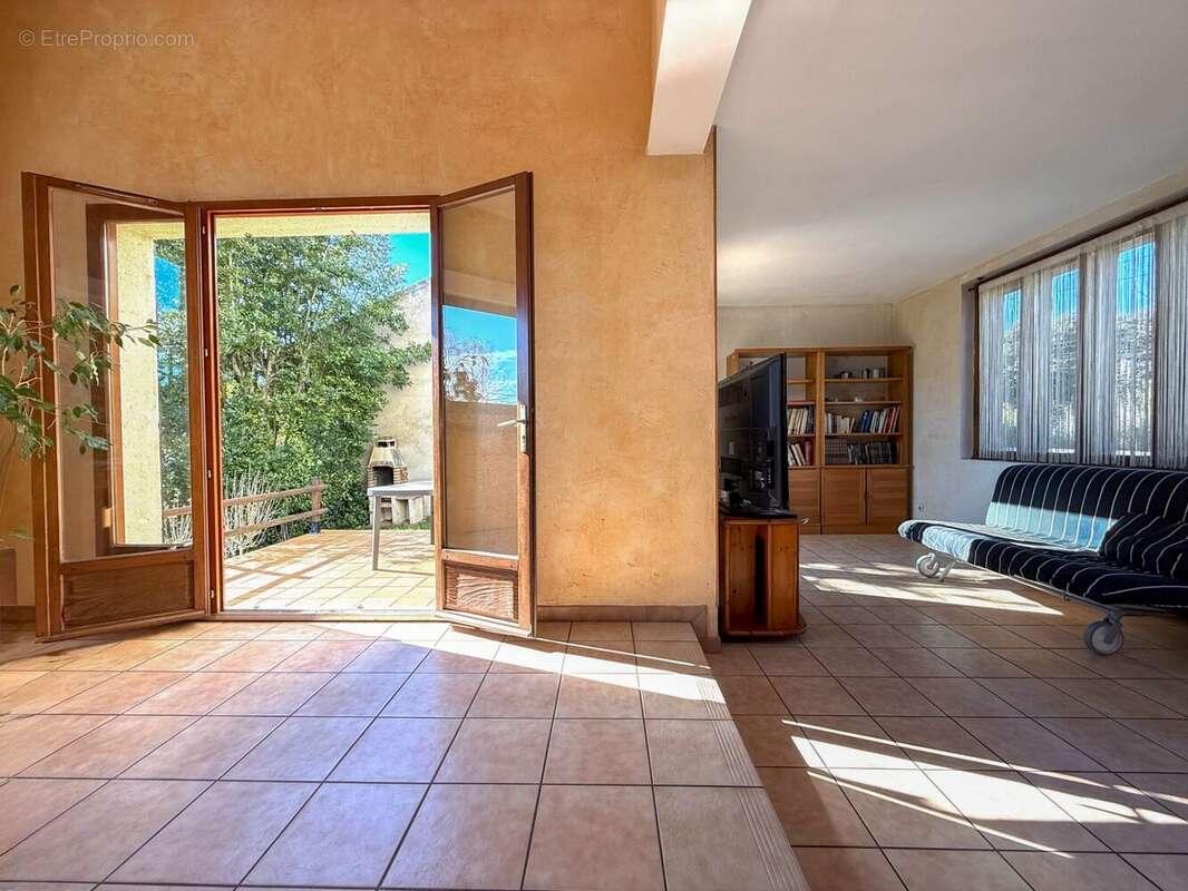 Maison à LONGPONT-SUR-ORGE