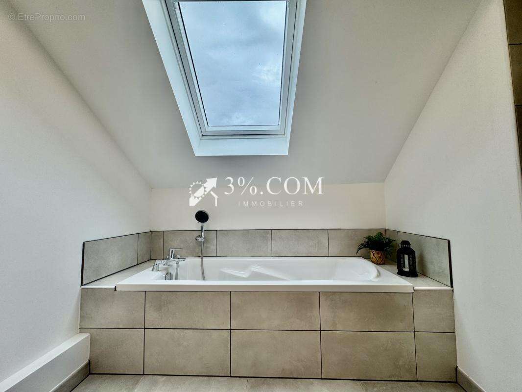 3%COM Très beau duplex F5 rénové à neuf - photo 14