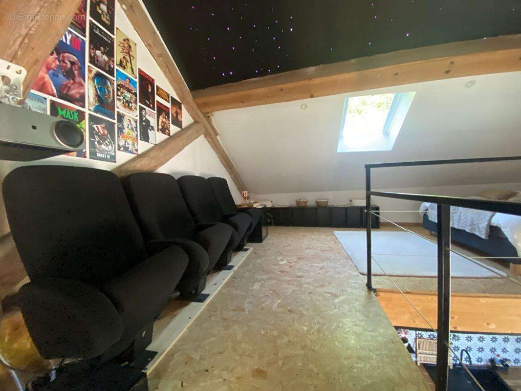 Maison à SAINT-LUPICIN