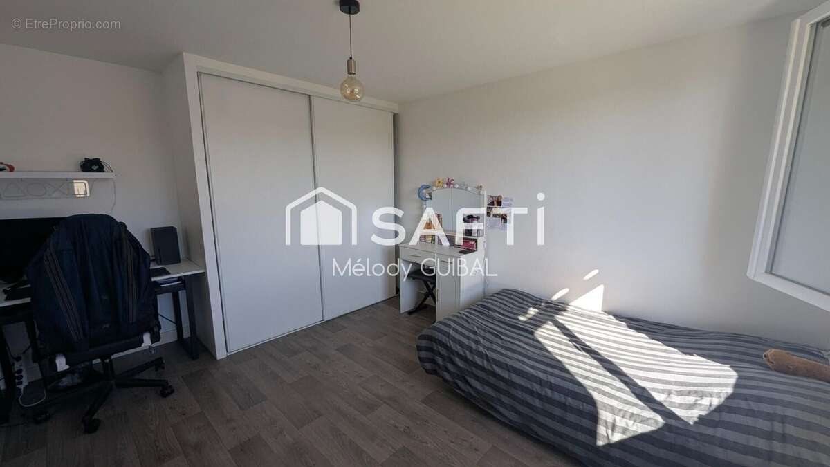 Photo 9 - Maison à MEDIS