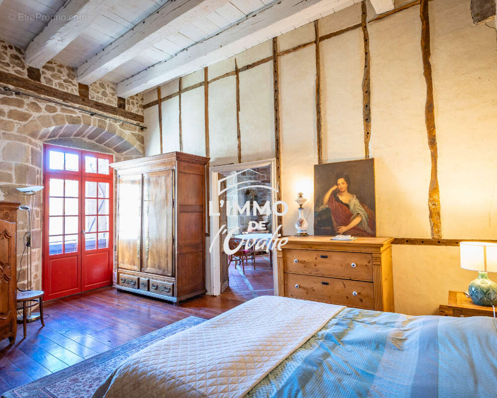 Maison à BEAULIEU-SUR-DORDOGNE