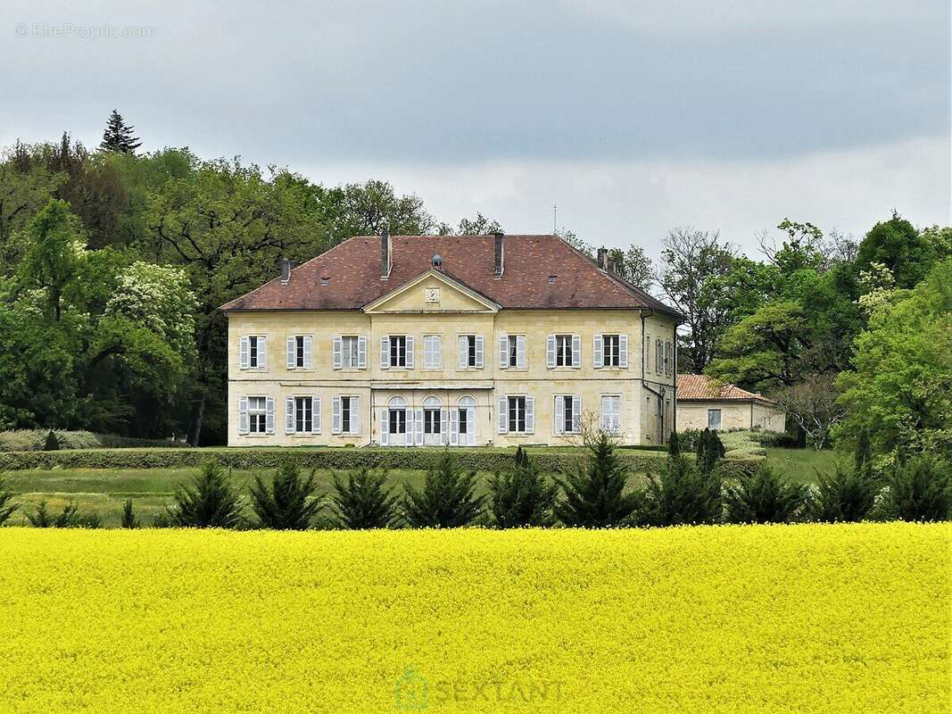 Maison à SORGES