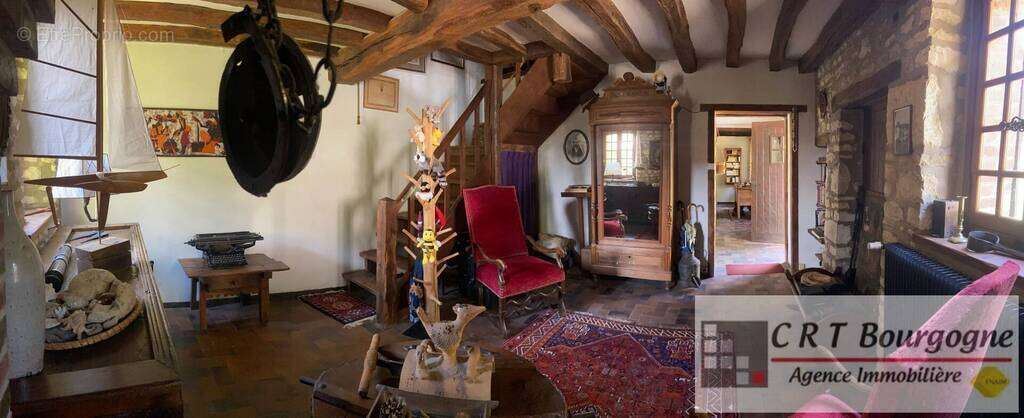 Maison à SAINT-MAURICE-LE-VIEIL