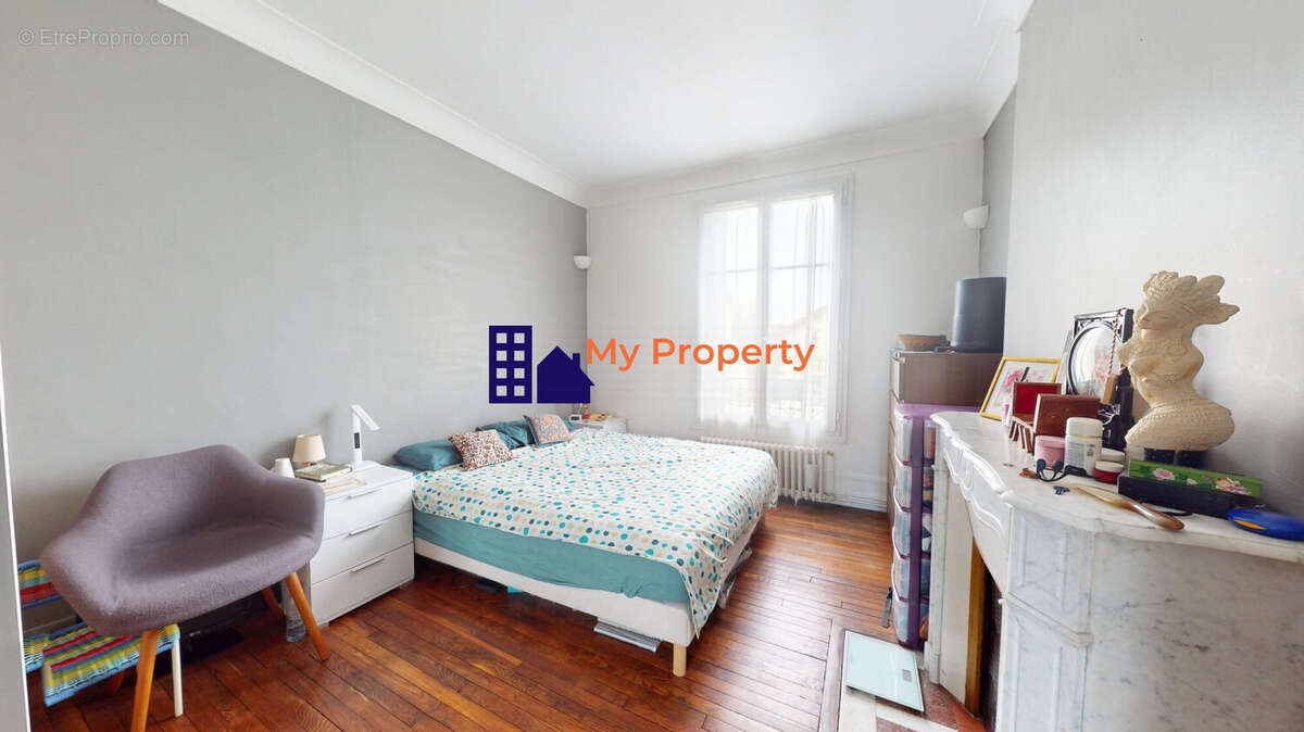 Appartement à HOUILLES