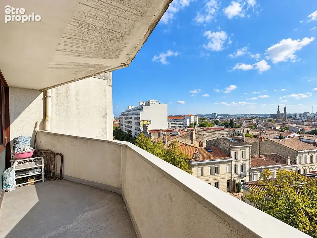 Appartement à BORDEAUX