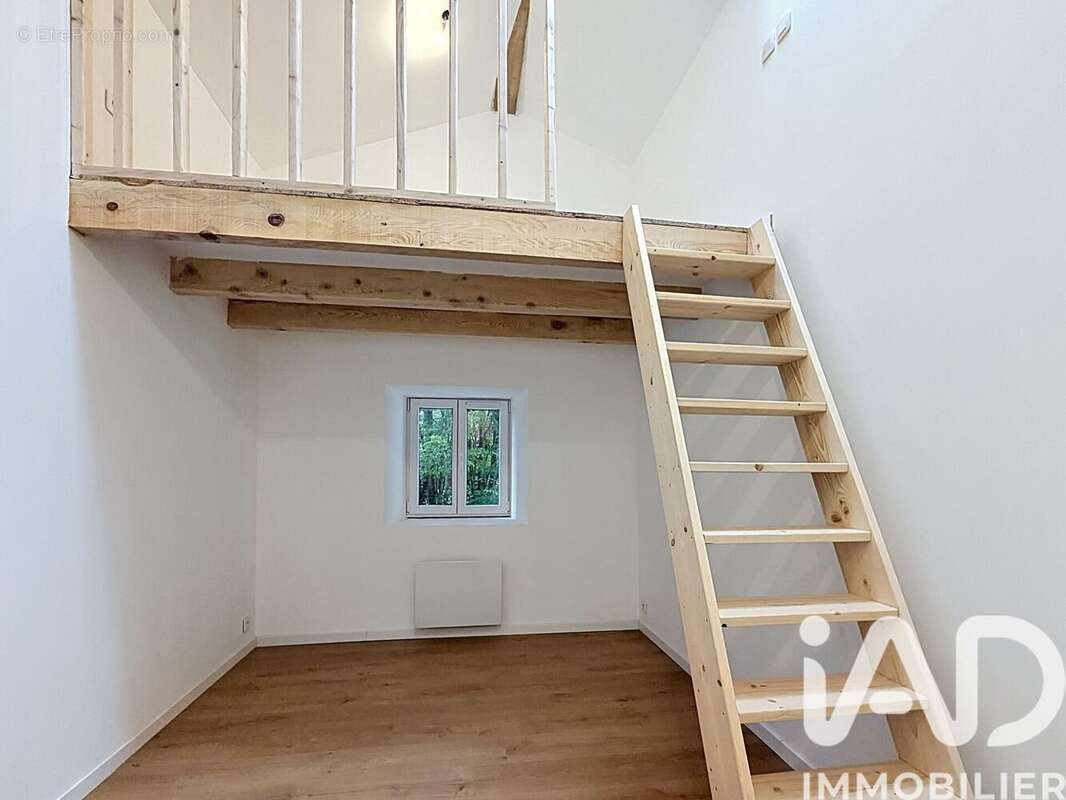 Maison 55 m² à Ozillac  - photo 9