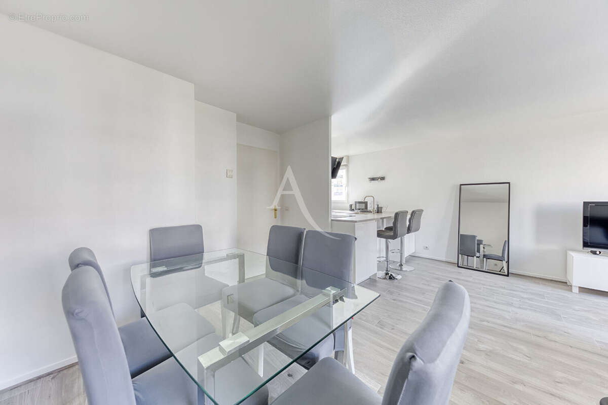 Appartement à BUSSY-SAINT-GEORGES