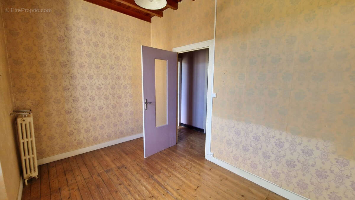 Maison à GIRONDE-SUR-DROPT