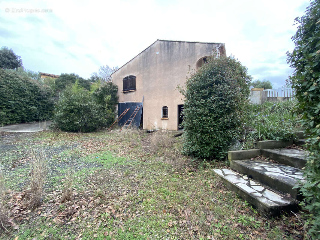Maison à CAUX