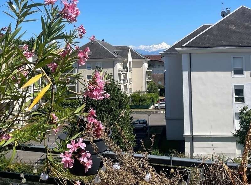Appartement à FERNEY-VOLTAIRE