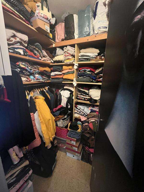 Appartement à PONT-DE-CHERUY