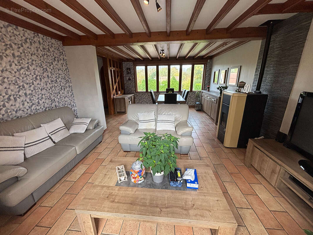 Maison à SAINTE-GENEVIEVE