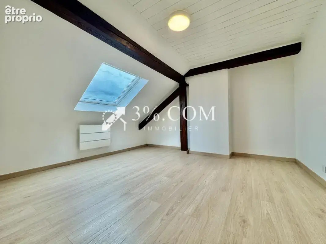 3%COM Très beau duplex F5 rénové à neuf - photo 9