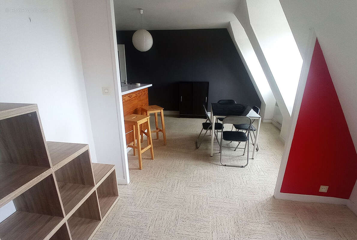 Vente appartement f1bis / f2 centre ville montlucon - photo 3